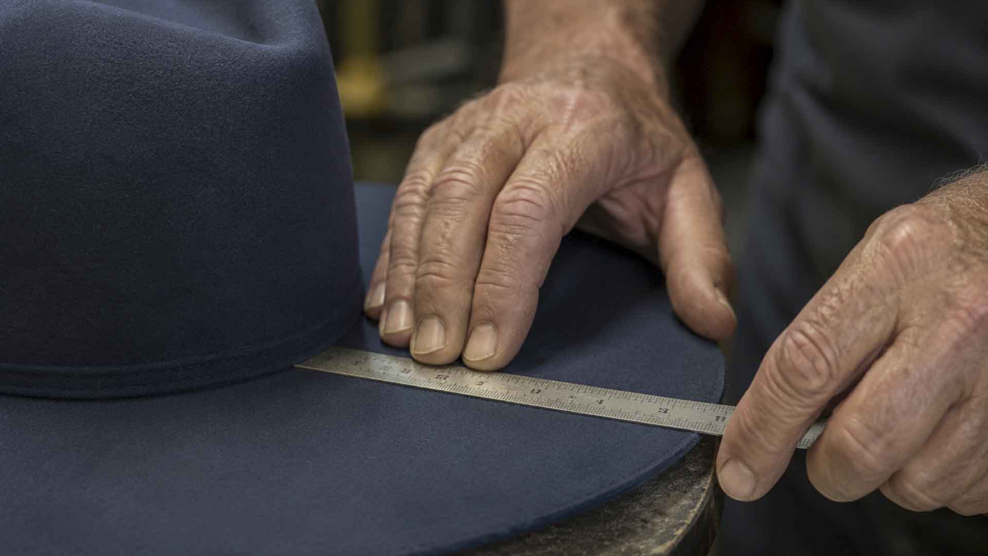 Huayi headwear manufacturing